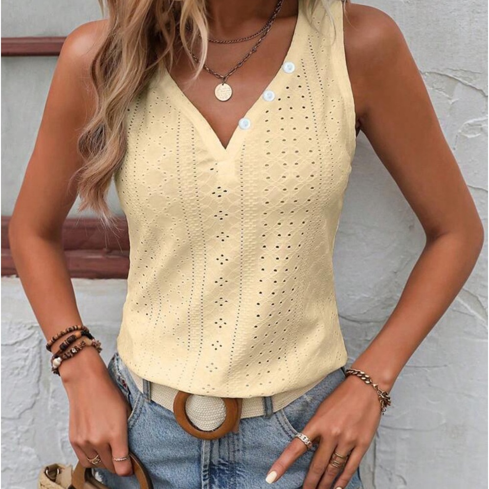 New yellow eyelet short sleeve top